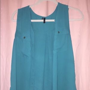 Maurice’s sleeveless top!!!!